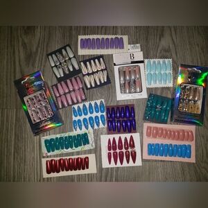 Mixed Press-On Nail Collection — Multi Color Set